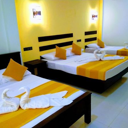 Amron Resort Sigirîya Extérieur photo