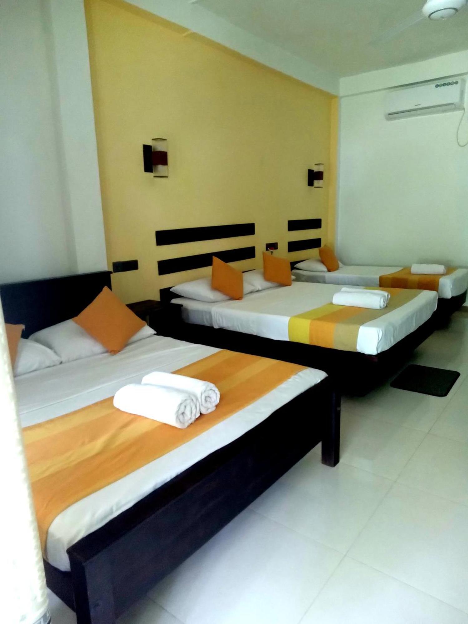 Amron Resort Sigirîya Extérieur photo